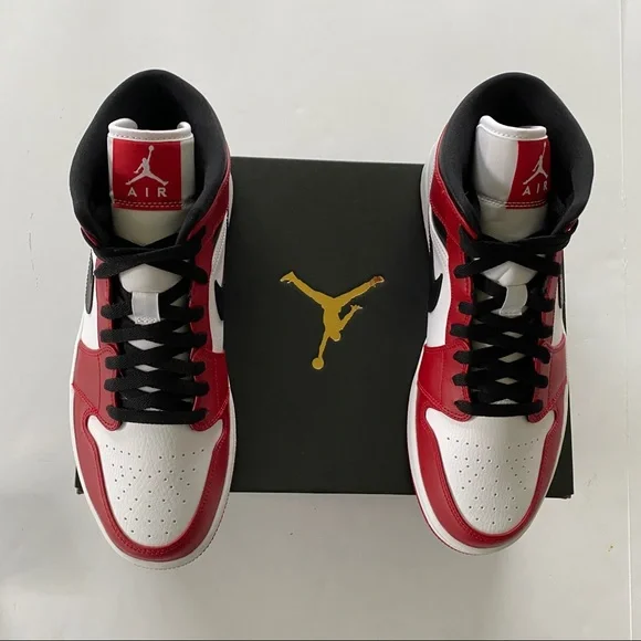 Jordan 1 Mid Chicago (2020) Brand New Mens 10 B&R - Picture 11 of 14